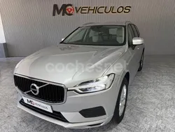 Gris / plata Usado 2018 Volvo XC60 Momentum SUV | 24.990 € (Precio justo)