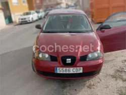 Granate Usado 2002 Seat Ibiza Stella Berlina | 2900 € (Precio justo)