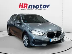 Gris Usado 2023 BMW 118 Performance Utilitario | 21.690 € (Precio justo)