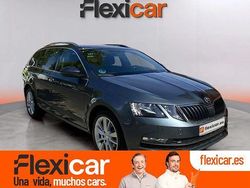Gris Usado 2019 Skoda Octavia Ambition Berlina | 15.290 € (Precio justo)