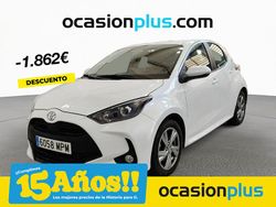 Blanco Usado 2024 Toyota Yaris Hybrid Active Berlina | 20.490 € (Precio justo)