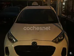 Blanco Nuevo 2024 Mazda 2 Center-Line Berlina | 20.100 € (Precio justo)