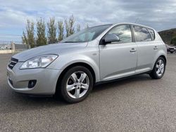 Gris Usado 2007 Kia Ceed Utilitario | 4900 €