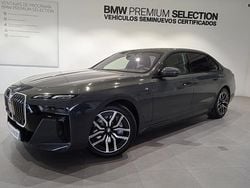 Gris / plata Usado 2023 BMW 750e Comfort Edition Berlina | 92.000 €