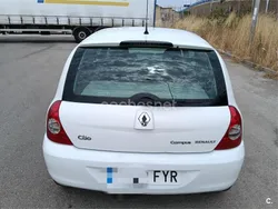 Blanco Usado 2007 Renault Clio II Campus Berlina | 3000 € (Precio justo)