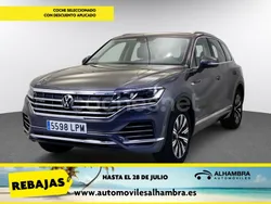 Gris / plata Usado 2021 VW Touareg Elegance SUV | 47.590 € (Caro)