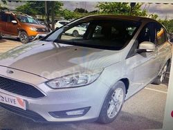 Gris / plata Usado 2015 Ford Focus Trend Berlina | 10.999 € (Precio justo)
