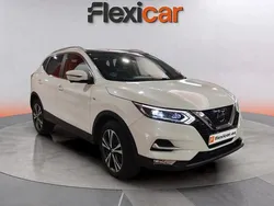 Blanco Usado 2017 Nissan Qashqai N-Connecta SUV | 14.590 € (Precio justo)