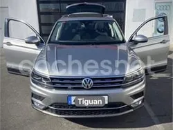 Gris / plata Usado 2016 VW Tiguan Sportline SUV | 18.000 €