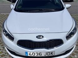 Blanco Usado 2015 Kia Ceed GT Berlina | 6800 € (Precio justo)