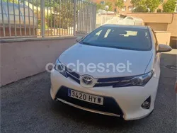 Blanco Usado 2014 Toyota Auris Berlina | 13.500 € (Precio justo)