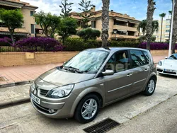 Beige Usado 2009 Renault Scénic III Exception Monovolumen | 4750 € (Precio justo)