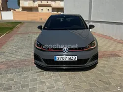 Gris / plata Usado 2019 VW Golf VII GTI Berlina | 30.999 € (Un poco caro)