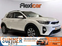 Blanco Usado 2023 Kia Stonic SUV | 17.290 € (Precio justo)