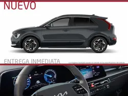Gris Nuevo 2025 Kia Niro SUV | 29.700 € (Precio justo)