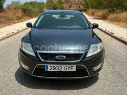 Gris / plata Usado 2010 Ford Mondeo Titanium Berlina | 6950 € (Precio justo)