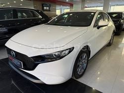 Blanco Usado 2024 Mazda 3 Prime-Line Berlina | 22.975 €