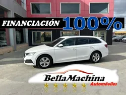 Blanco Usado 2021 Skoda Octavia Ambition Familiar | 17.750 € (Precio justo)