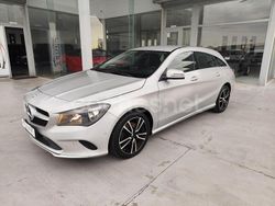 Gris / plata Usado 2017 Mercedes CLA200 Shooting Brake Familiar | 16.999 € (Precio justo)