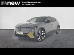 Gris Usado 2022 Renault Mégane Iconic Berlina | 24.990 € (Super precio)