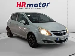 Gris Usado 2010 Opel Corsa Berlina | 5890 € (Precio justo)