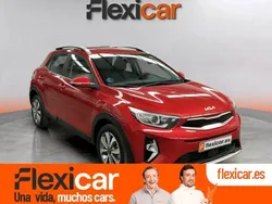 Rojo Usado 2022 Kia Stonic SUV | 16.490 € (Precio justo)