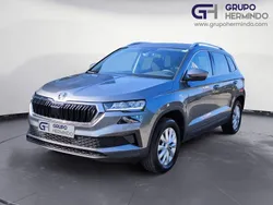 Gris / plata Usado 2024 Skoda Karoq Selection SUV | 26.865 € (Un poco caro)