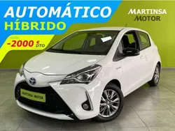 Blanco Usado 2019 Toyota Yaris Hybrid Active Utilitario | 16.800 € (Precio justo)