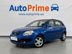 Azul Usado 2007 Kia Rio Berlina | 4750 € (Precio justo)