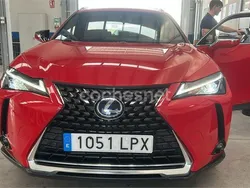 Rojo Usado 2021 Lexus UX SUV | 22.990 € (Super precio)