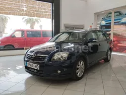 Azul Usado 2007 Toyota Avensis Executive Familiar | 4499 € (Precio justo)