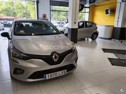Gris / plata Usado 2022 Renault Clio V Business Berlina | 12.200 € (Precio justo)
