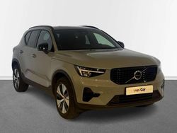 Gris Usado 2024 Volvo XC40 Plus SUV | 40.900 € (Precio justo)