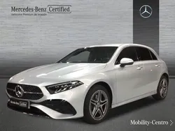 Iridiumsilver, metallic paint Usado 2024 Mercedes A250 AMG line | 45.900 € (Caro)