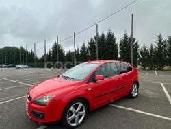 Rojo Usado 2007 Ford Focus S Berlina | 4999 € (Precio justo)