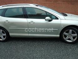 Amarillo Usado 2009 Peugeot 407 Premium Familiar | 5400 € (Caro)