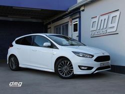 Blanco Usado 2017 Ford Focus ST-Line Utilitario | 13.700 € (Precio justo)