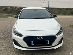 Blanco Usado 2018 Hyundai i30 GO! Berlina | 15.000 € (Un poco caro)