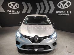 Gris / plata Usado 2023 Renault Clio V Equilibre Berlina | 15.900 € (Precio justo)