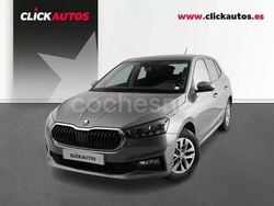 Gris / plata Usado 2025 Skoda Fabia Selection Utilitario | 20.150 € (Precio justo)