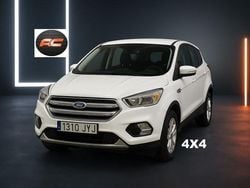 Blanco Usado 2017 Ford Kuga Titanium SUV | 13.990 € (Buen precio)