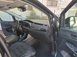 Azul Usado 2023 VW Caddy Maxi Monovolumen | 26.500 € (Un poco caro)