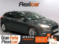 Gris Usado 2016 Ford Focus Titanium Utilitario | 7990 € (Buen precio)