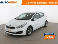 Blanco Usado 2018 Kia Ceed GT Berlina | 10.999 € (Precio justo)