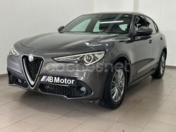 Gris / plata Usado 2022 Alfa Romeo Stelvio Super SUV | 28.900 € (Precio justo)