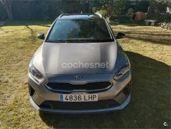 Gris / plata Usado 2020 Kia Ceed GT GT-Line Familiar | 19.000 € (Buen precio)