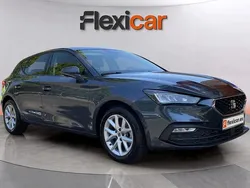 Gris Usado 2022 Seat Leon Style Berlina | 17.390 € (Precio justo)