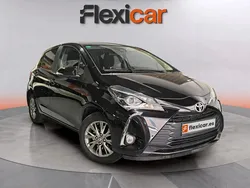 Negro Usado 2019 Toyota Yaris Edition Berlina | 10.990 € (Super precio)