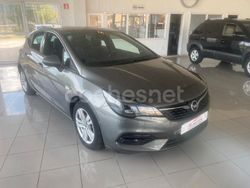 Gris / plata Usado 2021 Opel Astra Edition Berlina | 13.000 € (Buen precio)