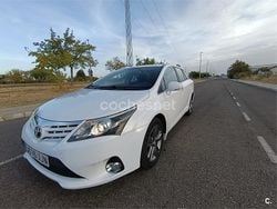 Blanco Usado 2015 Toyota Avensis Advance Familiar | 9899 € (Precio justo)